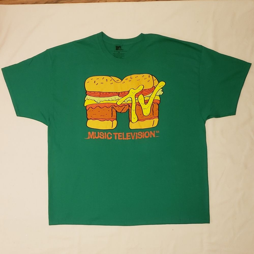 Cheeseburger MTV Logo Graphic shirt